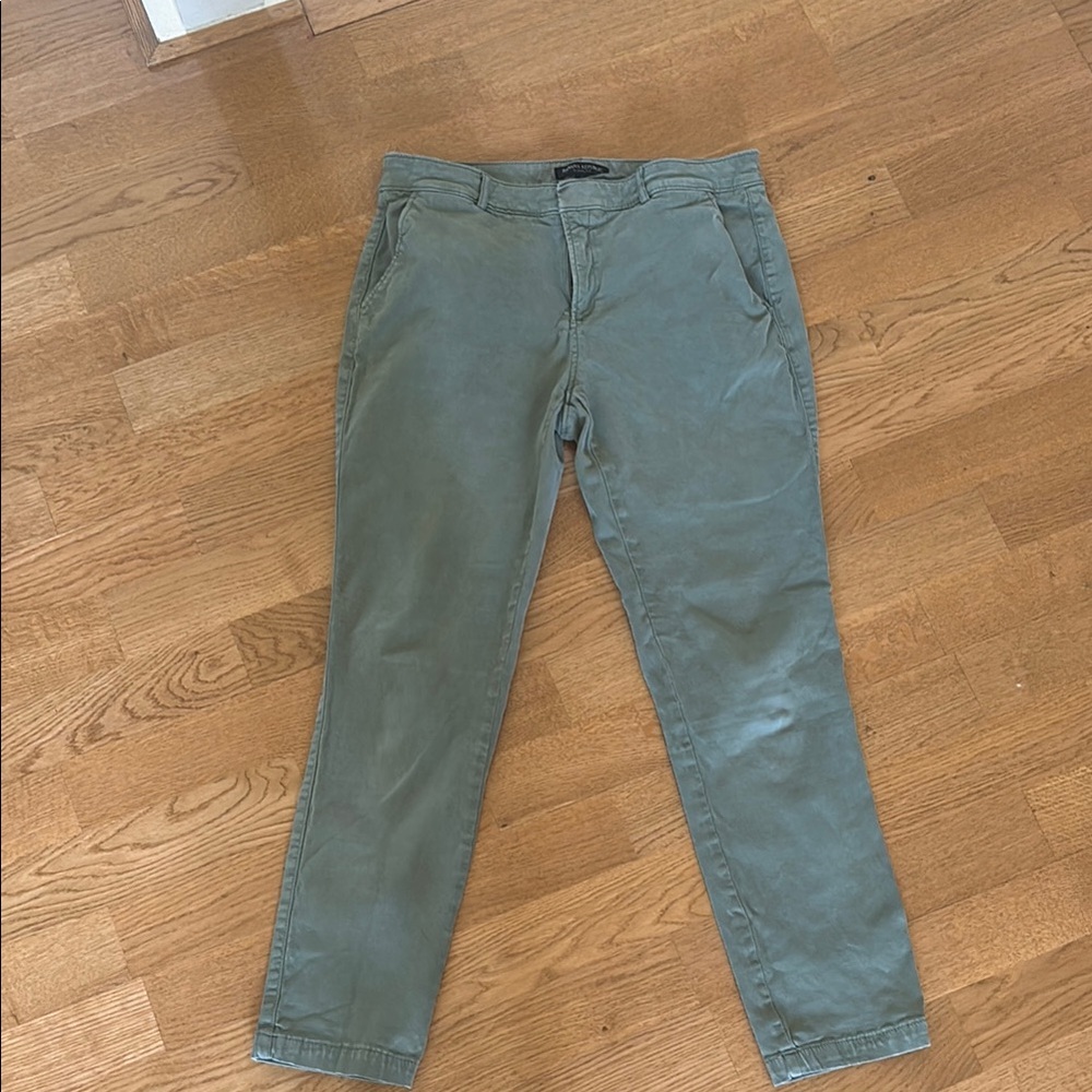 Banana Republic Green Chinos Sloan Fit